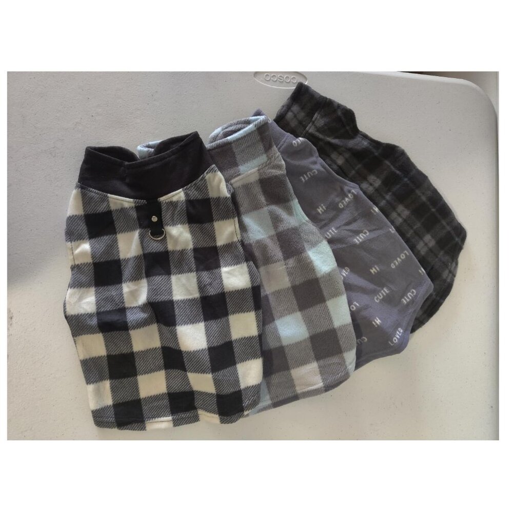 NWoT Born To Be Loved Set of 4 Fleece Dog Vest Multicolor Size XL $50 C899